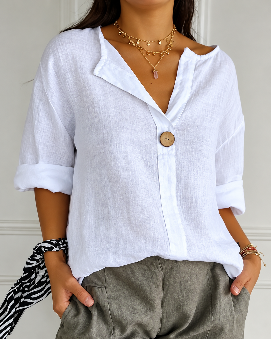 Zamma | Relaxed V-Neck Top