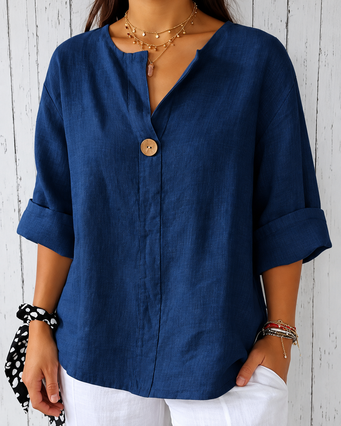 Zamma | Relaxed V-Neck Top